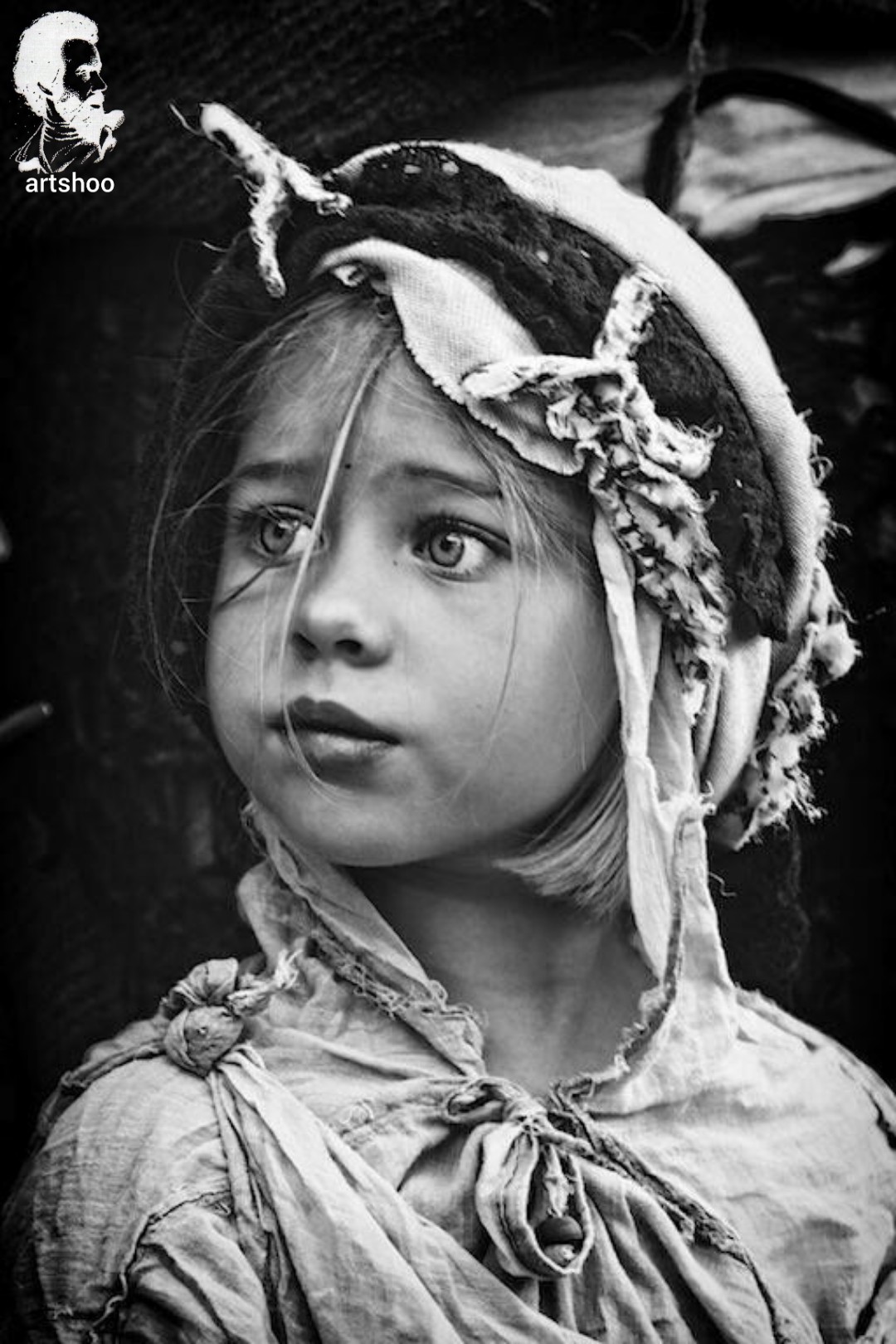 مدل کودک سیاه قلم